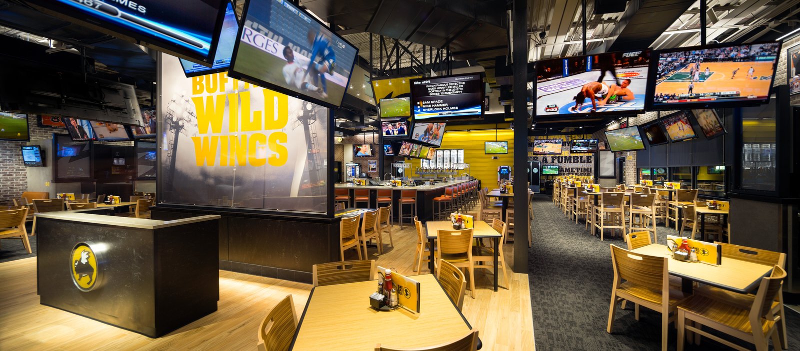 Buffalo Wild Wings interior 2