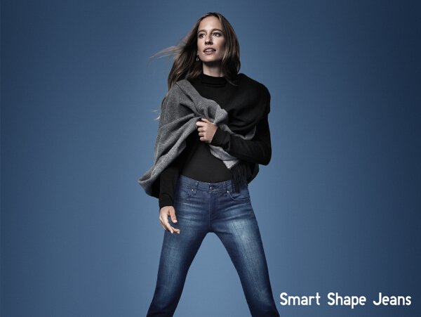 UNIQLO - SMART SHAPE JEANS