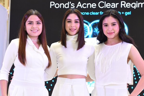 julia barretto + posse