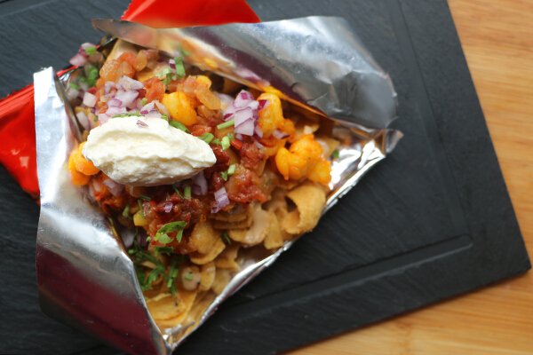 Discovery Suites_Texas Shrimp Straw Hats