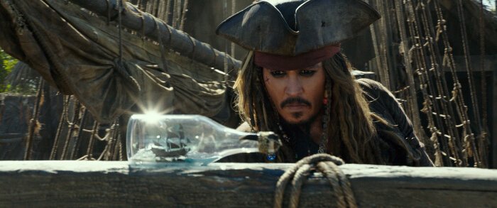 johnny-depp-pirates-of-the-caribbean-5