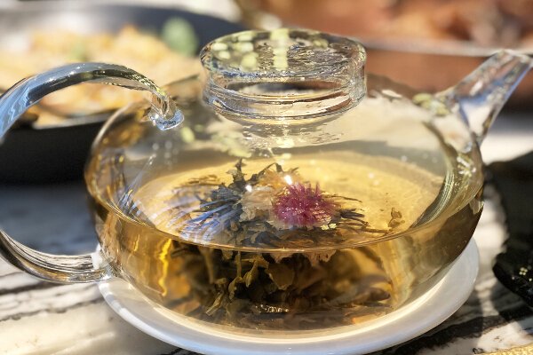 Hua Ting blooming tea bloomed